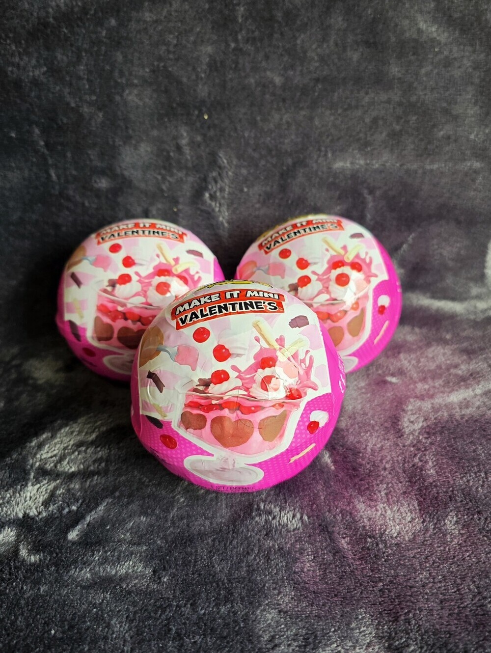 Bundle of 3 MGAs Miniverse Make It Mini Valentine's 2026 blind Mini Collectibles